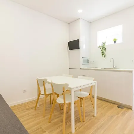 Hotel Red House Douro River Marina Gondomar (Porto)