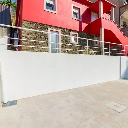 Red House Douro River Marina Hotel Gondomar (Porto)