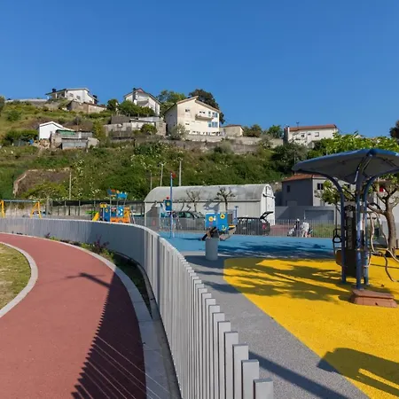 Red House Douro River Marina Hotel Gondomar (Porto)