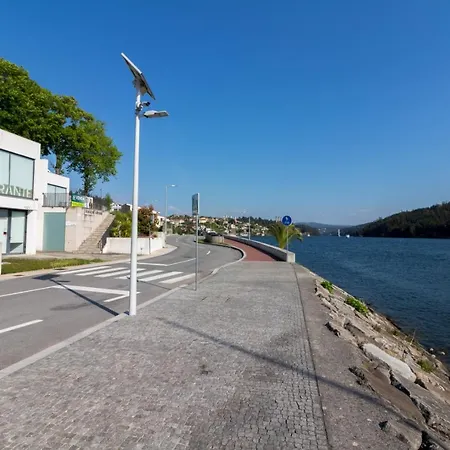 Red House Douro River Marina Hotel Gondomar (Porto)